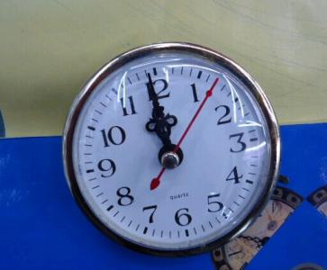 Plastic insert clock